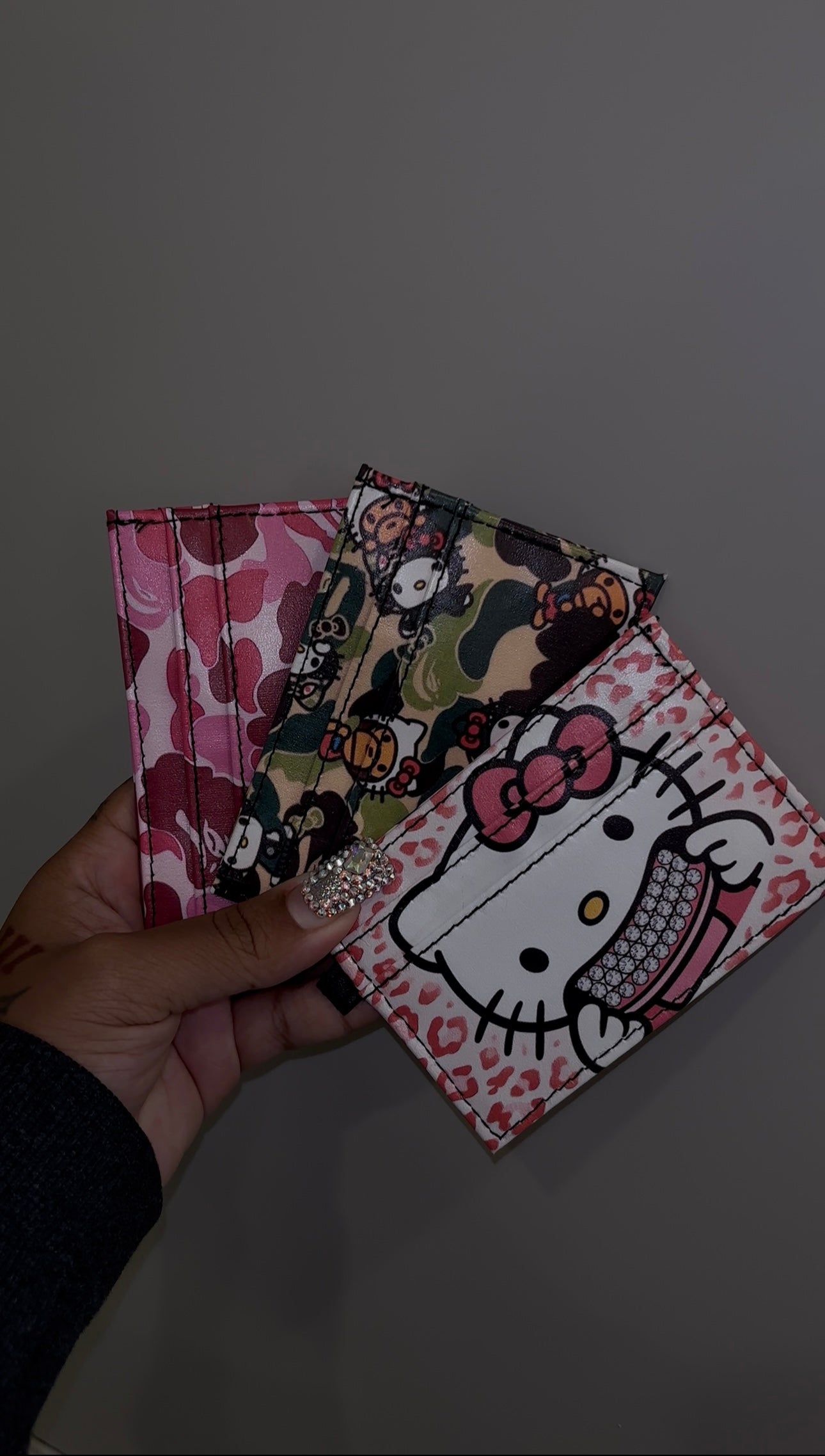 Bodied card holders