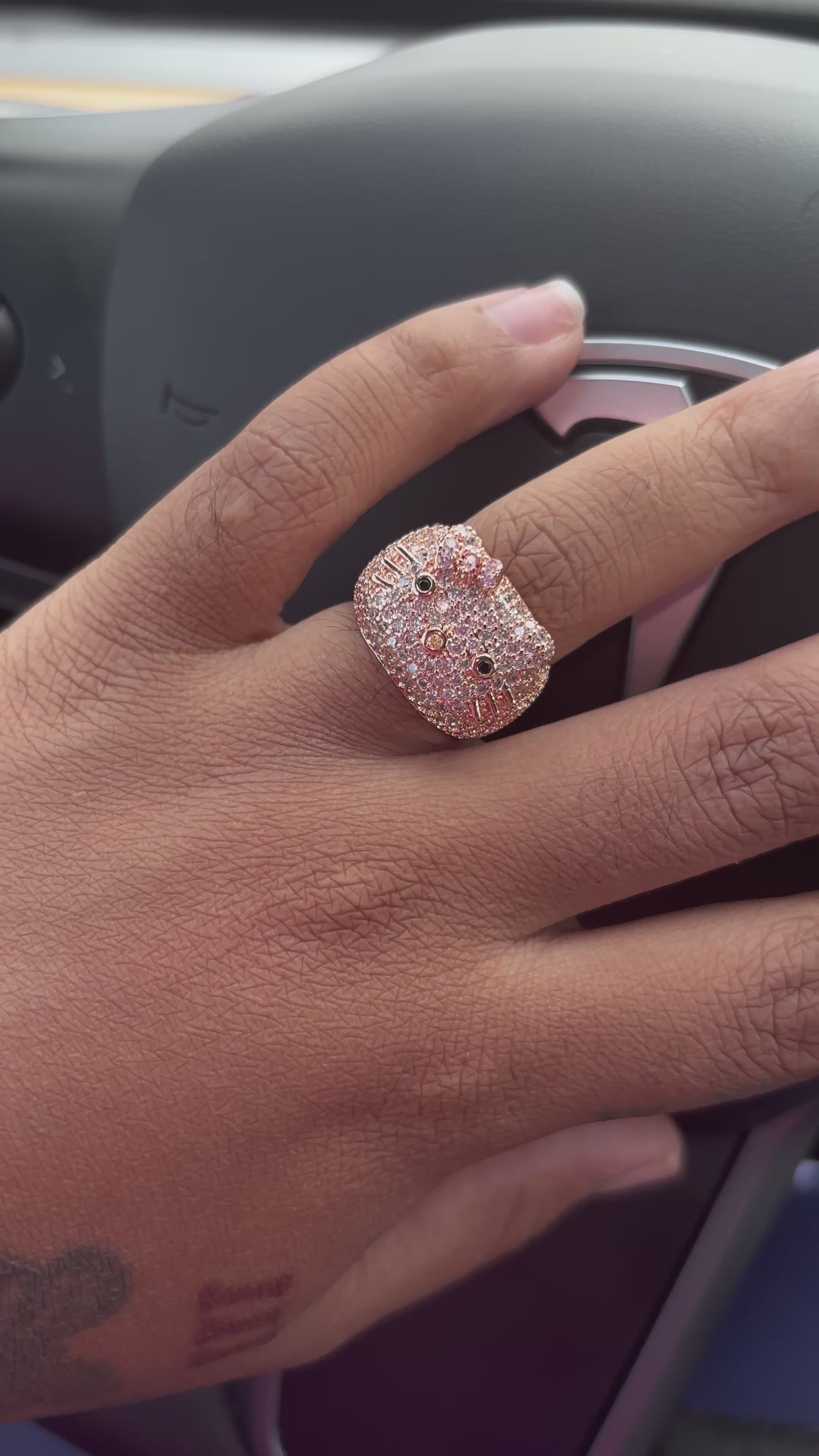 Hk bling rings