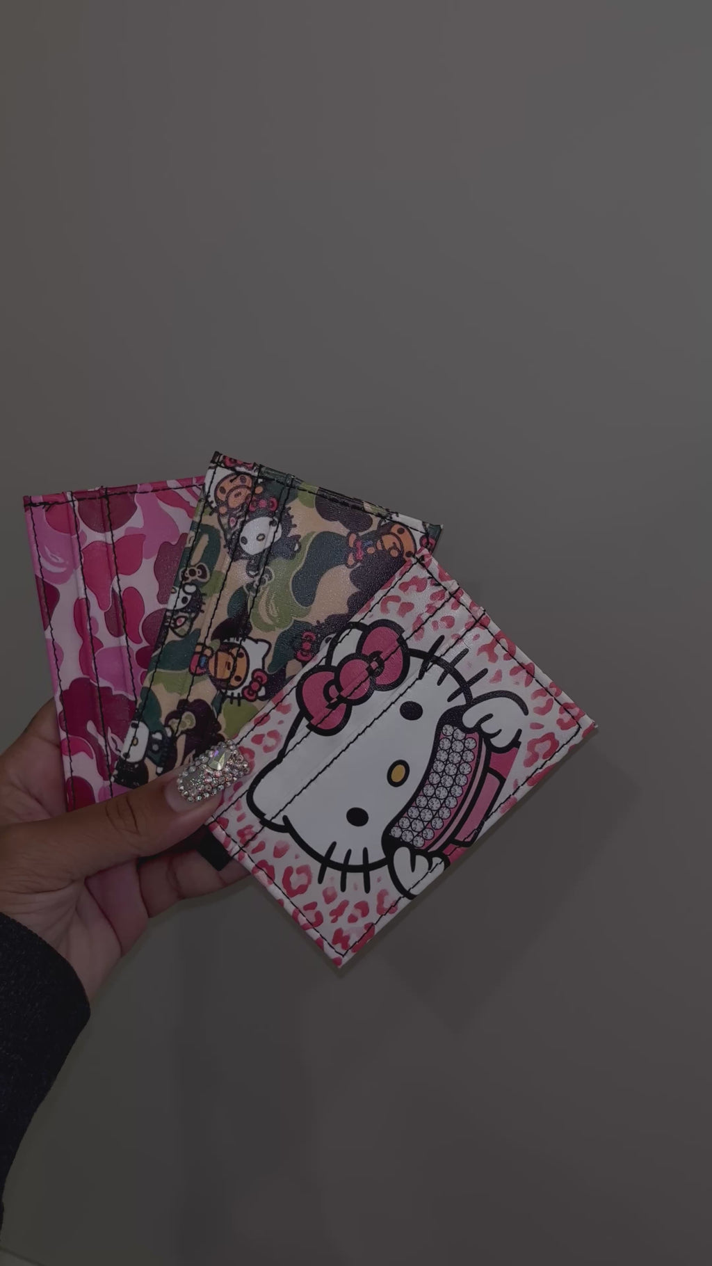 Bodied card holders