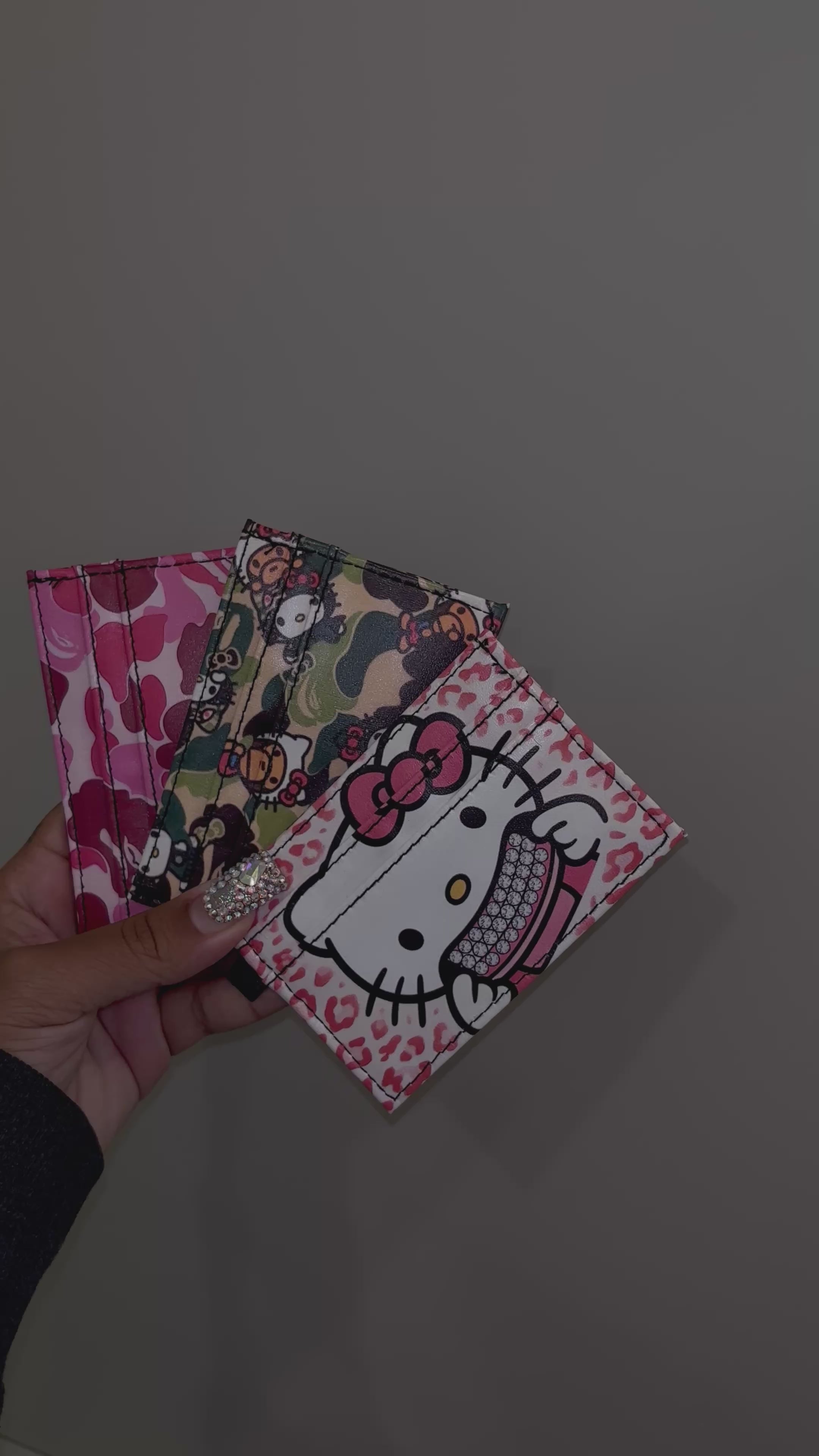 Bodied card holders